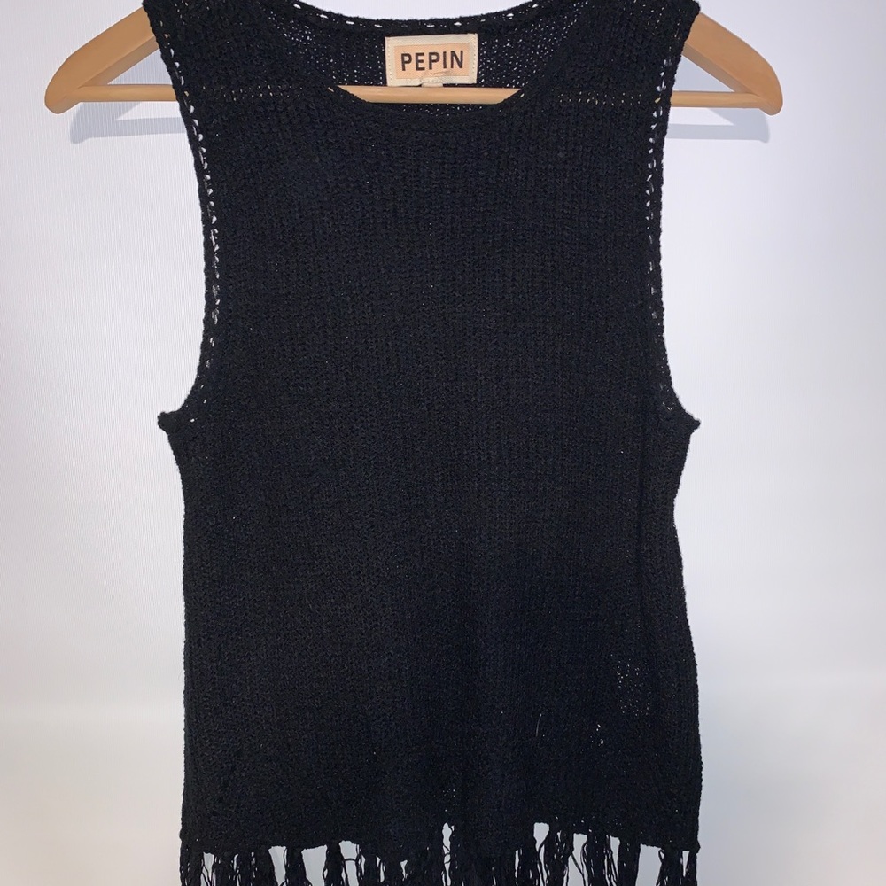 Pepin XS Black Sleeveless Fringe Sweater